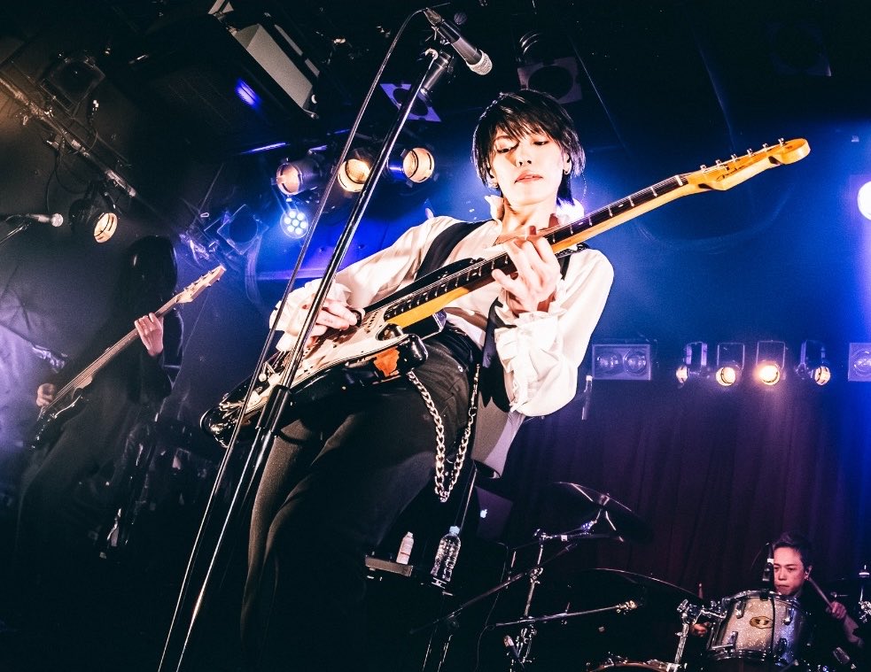 k_official_'s tweet photo. ［ kei ] × 武瑠

「MIDDLE BIRTHDAY」

SHIBUYA Star Lounge

2026.06.27

photo by 川島彩水

X: @kwmi_z
instagram: @aachasp https://t.co/8R01rbV0GO