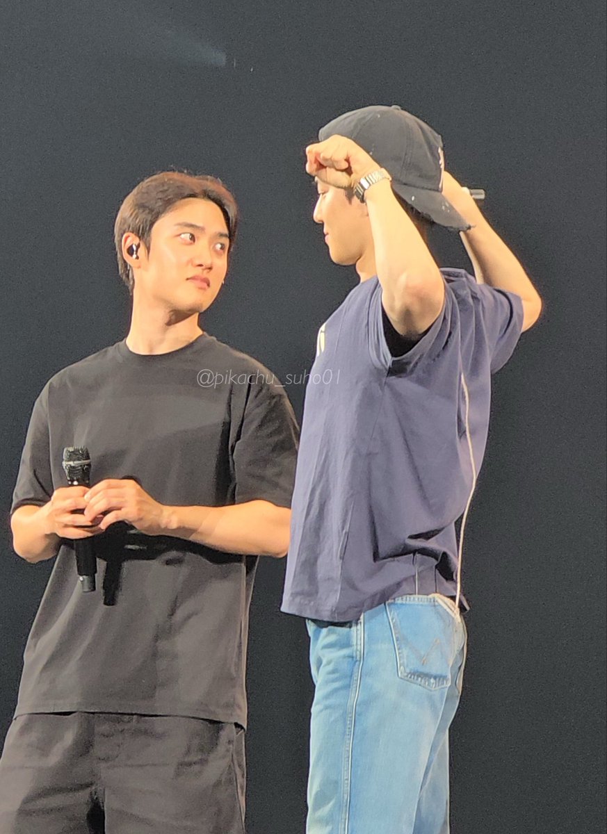 pikachu_suho01's tweet photo. 260711 EXO EXhOrizon TOKYO
 sound check  

この距離感でガン無視されてるの神

#EXO #엑소 #수호 #김준면 #SUHO  #スホ #경수 #kyonsuu #DO https://t.co/hDCOCjCUeG