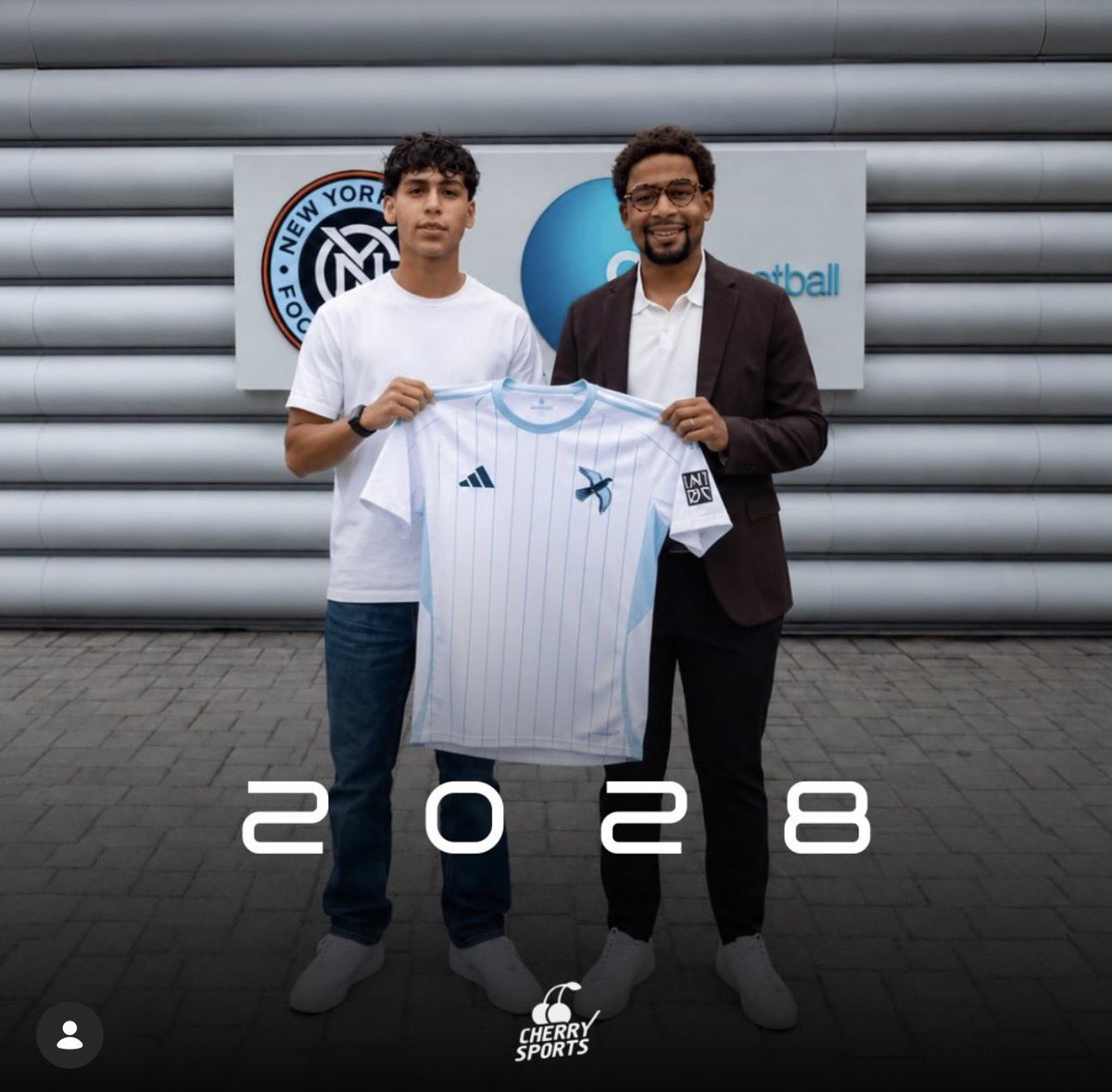 cherrysports's tweet photo. 𝗔𝗗𝗢𝗡𝗜𝗦 𝗖𝗔𝗠𝗣𝗢𝗦 | 𝗡𝗬𝗖𝗙𝗖 ✍️

A new chapter for Adonis as he signs his first professional contract with New York City FC until 2028.

Keep pushing, Adonis!

#BetterTogether 🍒 https://t.co/oj4usKgQAg