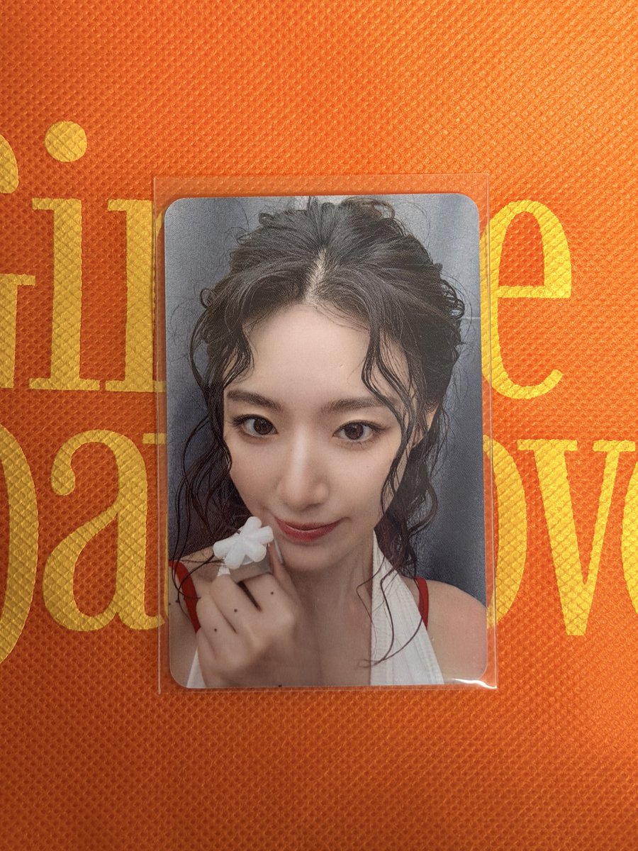 gidlesell's tweet photo. 아이들 gimme dat love 공방포카 양도합니다

슈화 shuhua
가격 제시

idle photocard pc wts sell poca broadcast i-dle 포토카드 포카 사녹 공방 여자아이들 gidle 양도 판매 we made https://t.co/eINEj9vHfv
