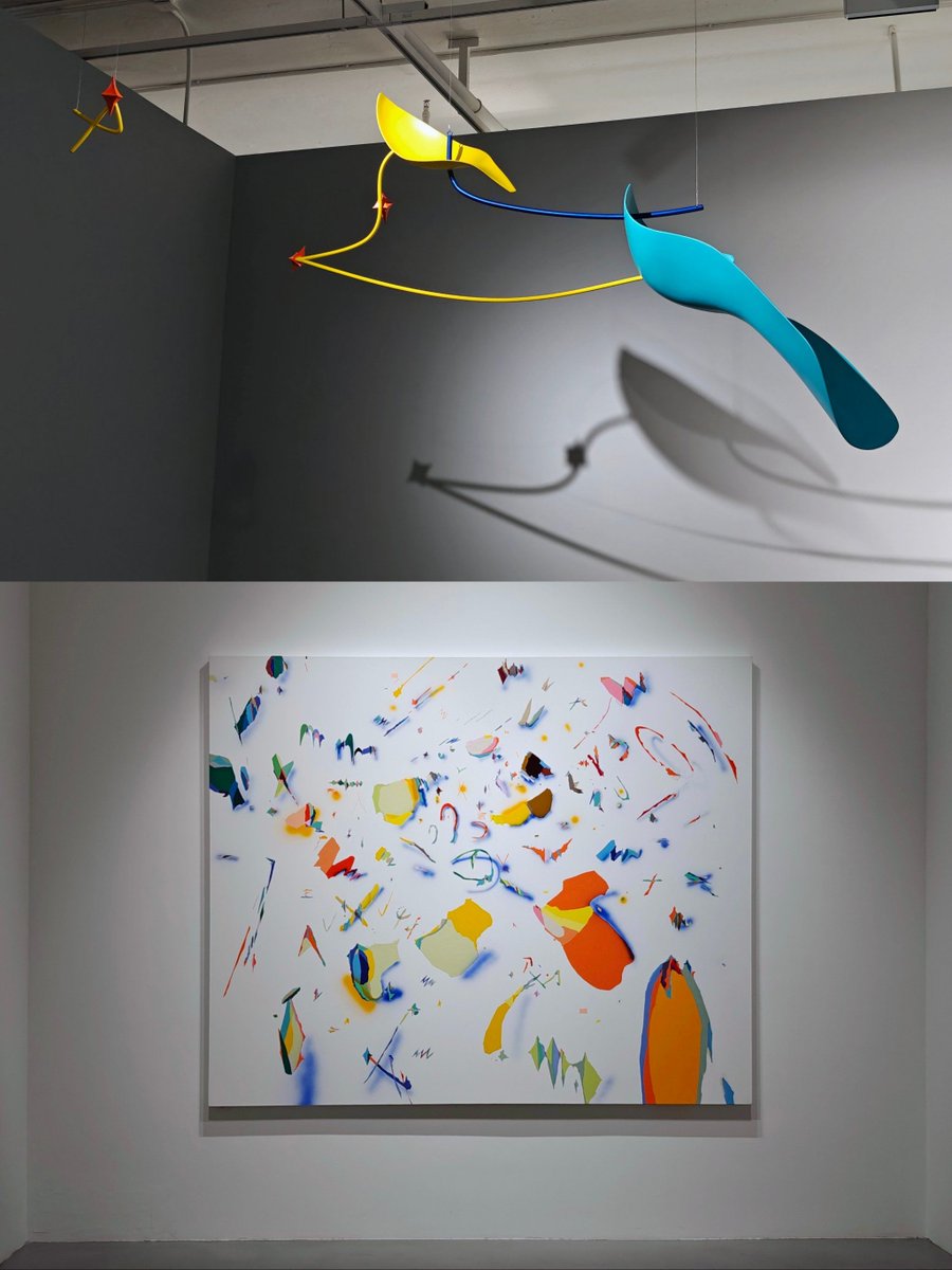 pi_das's tweet photo. Wander through the soft glow of modern sculptures at tonight’s pop-up art exhibit—every piece tells a quiet, unexpected story.  #ArtNight https://t.co/gUHasRfLyk