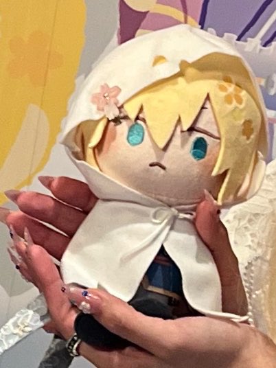 taputesolove's tweet photo. 【落し物拡散希望】本日サンリオピューロランドネオナツマツリIII刀剣乱舞コラボのパレード中に山姥切国広のわんぱくぬいぐるみを落としてしまいました。
お心当たりある方いらっしゃいましたらご連絡いただけると幸いです。
まだ園内にいます。
特徴として桜の2連のペアピンをつけてます。 https://t.co/pd3W94DhQh