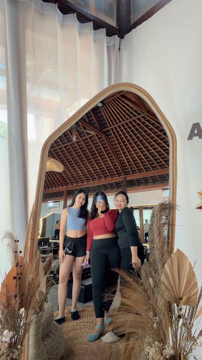 lailazilla's tweet photo. ✨✨ https://t.co/MPHIAnYJtj