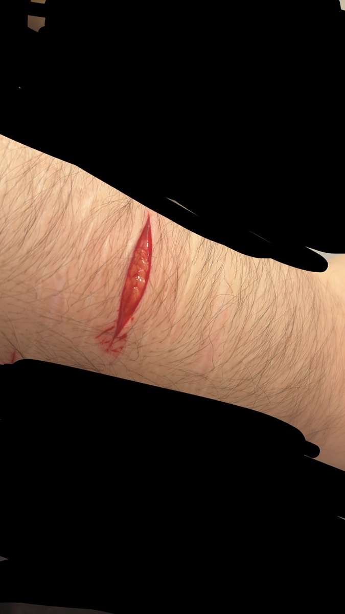 k4nnibalism's tweet photo. Beans on one swipe not even intentional wtf 

#shedtwt https://t.co/fSzLVilVGP