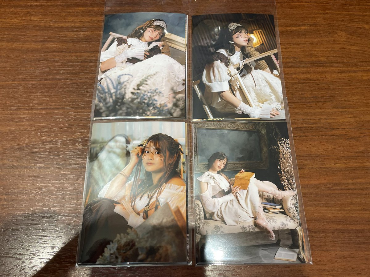 Paco0110YA's tweet photo. #絵本ノ森 Vol.3『記録。貴女へ。』7/11 13:00公演を鑑賞
それぞれが舞台で活躍する実力のある女優さんを贅沢にキャスティングした朗読劇
脚本の良さもさることながら、皆さんの表現力が素晴らしく、シンプルな舞台に情景がありありと目に浮かぶ
75分の短編ながら、充足感が半端ない https://t.co/1WBfFUNNnG