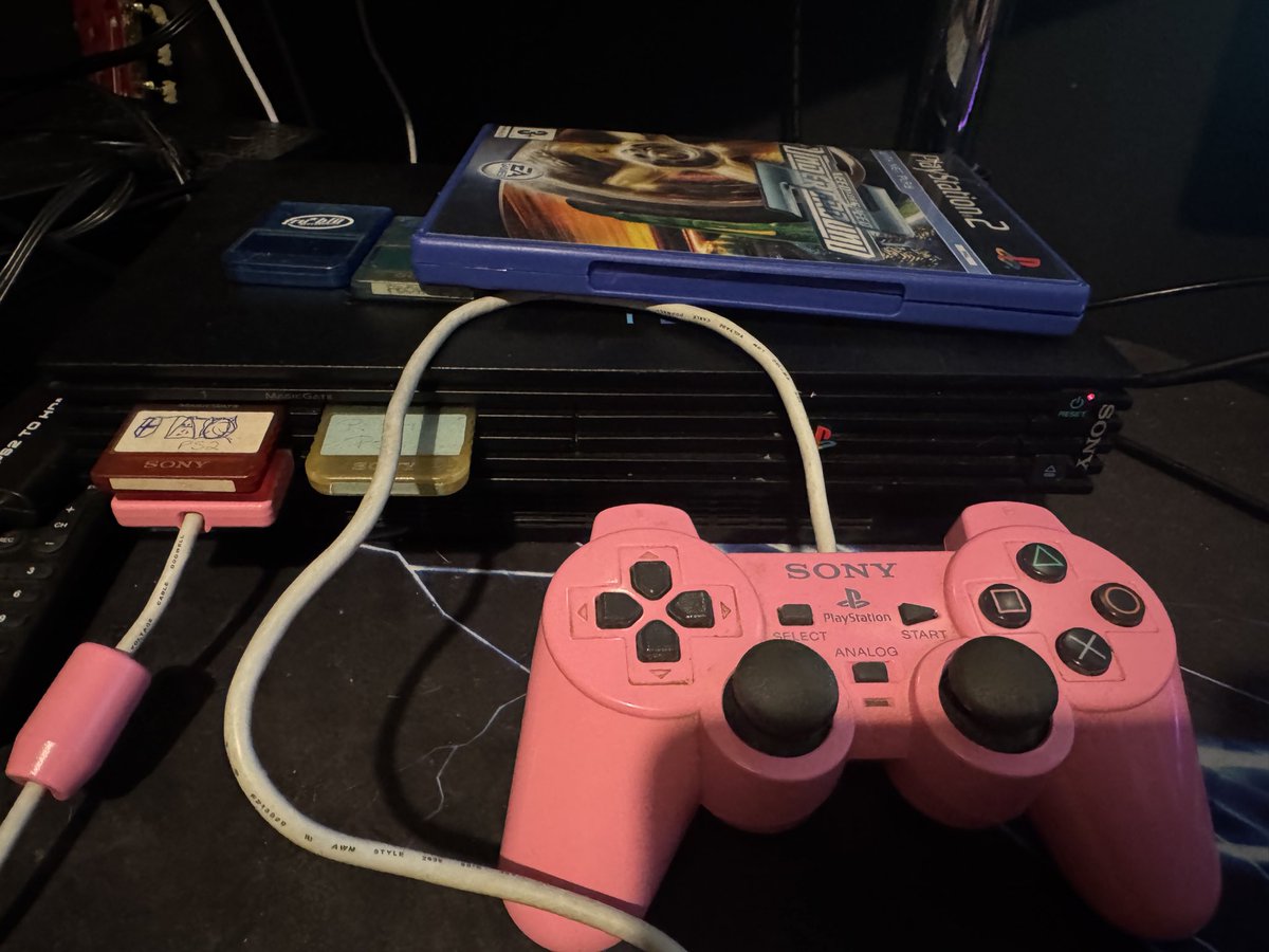 horrorNZ's tweet photo. Literally no need to buy a PS6 when you can just go backwards. Fuck going digital https://t.co/5yAKnPlCMT