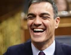 06Josemolina's tweet photo. @PSOEValencia @pilarbernabe @borsanro @MaiteIbanez @javimateoVLC @elisavalia @bsantamariaherr @DolorsLopez8 @SocialistesVal @rosadg_ @Alessio_CL ¡¡CIUDADANOS DE ESPAÑA GRANDE Y LIBRE!! ESTE CRIMINAL MAFIOSO, NO SOLO SE RIE DE VOSOTROS, ESCUPE A LOS FALLECIDOS EN ALMERIA POR EL FUEGO¿Que hay que hacer?TENÉIS UN LIDER QUE ACABARÁ CON ÉL ¡¡VOX y ANIBAL LUCHARÁ Y VENCERÁ LA MAFIA DE MONCLOA!! https://t.co/37xsxccEaO