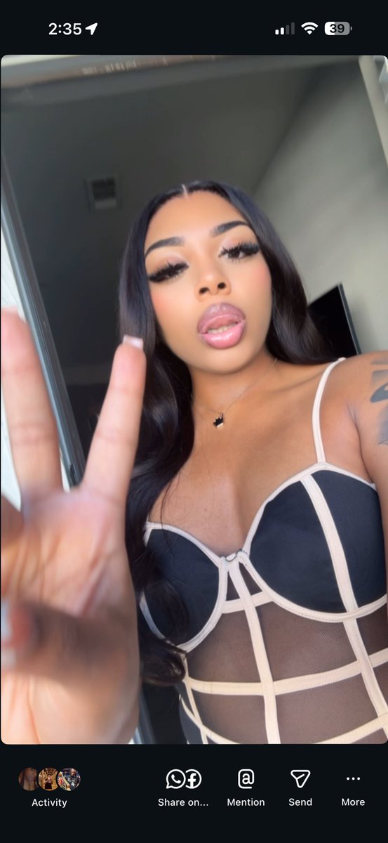 Sweet1beautiful's tweet photo. Yo new bitch ain’t on shit with me 😹😜 https://t.co/Gp6n227iFZ