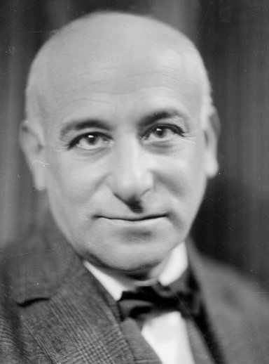 NathanFrancis__'s tweet photo. "What is called a sincere work is one that is endowed with enough strength to give reality to an illusion."

Poems: https://t.co/m54AmtkCxT]

✒️ #MaxJacob, French poet, artist, and writer, was #BOTD 12 July 1876. #Poetry #Writing https://t.co/mCZdbwFAlW