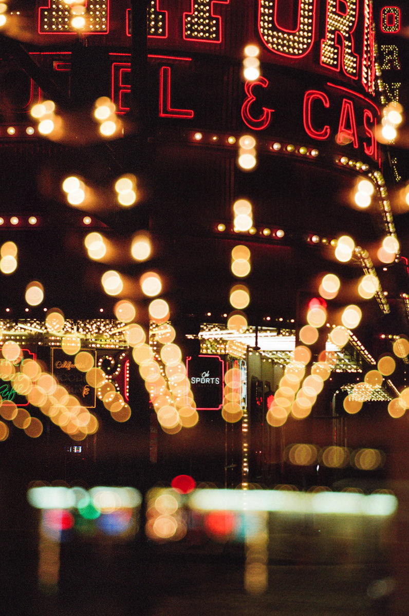 marvinj_lee's tweet photo. Neon nostalgia - Las Vegas https://t.co/OPm31VQnvd