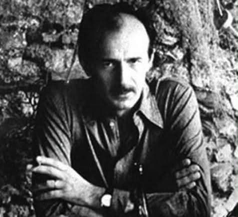 Rossella660's tweet photo. “Io non posso insegnare ai miei figli a non fare, per paura, ciò che è giusto.
Pagherò caro l'incarico, ma è il modo di servire il mio paese"

11 luglio 1979 venne ucciso Giorgio Ambrosoli, commissario liquidatore della Banca Privata di Sindona.
Uno che  "se l'andava cercando" ❤️ https://t.co/jRyxWJwGmd
