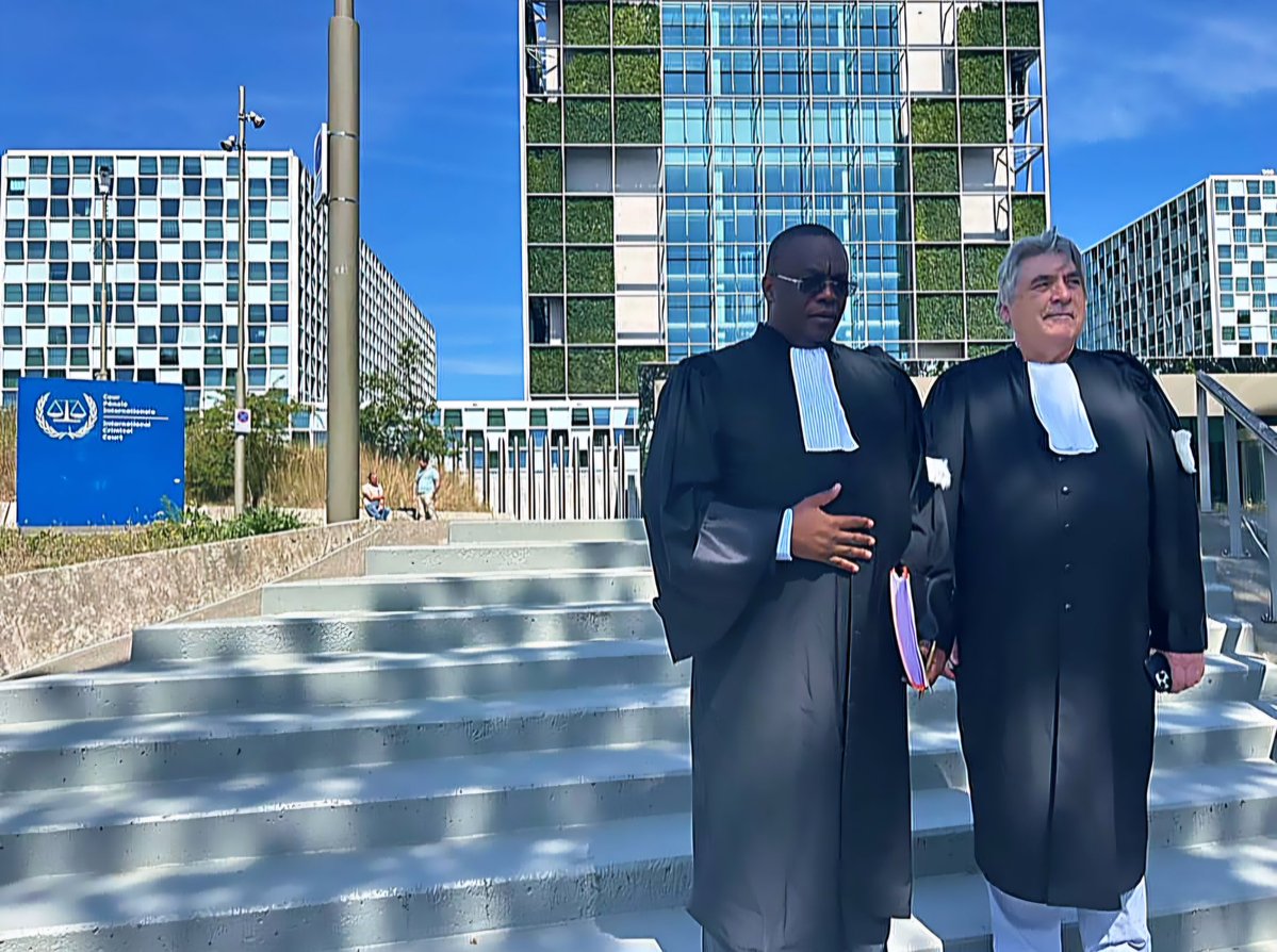 KafCharles's tweet photo. 🇨🇩La partie demanderesse, représentant plus de 100 victimes, affirme avoir saisi la Cour pénale internationale (CPI) d'une plainte visant M. Tshisekedi et des membres de sa famille. La plainte porte sur des faits présumés de crimes de masse, de torture ainsi que de détentions... https://t.co/mZ7Rq9a6jK