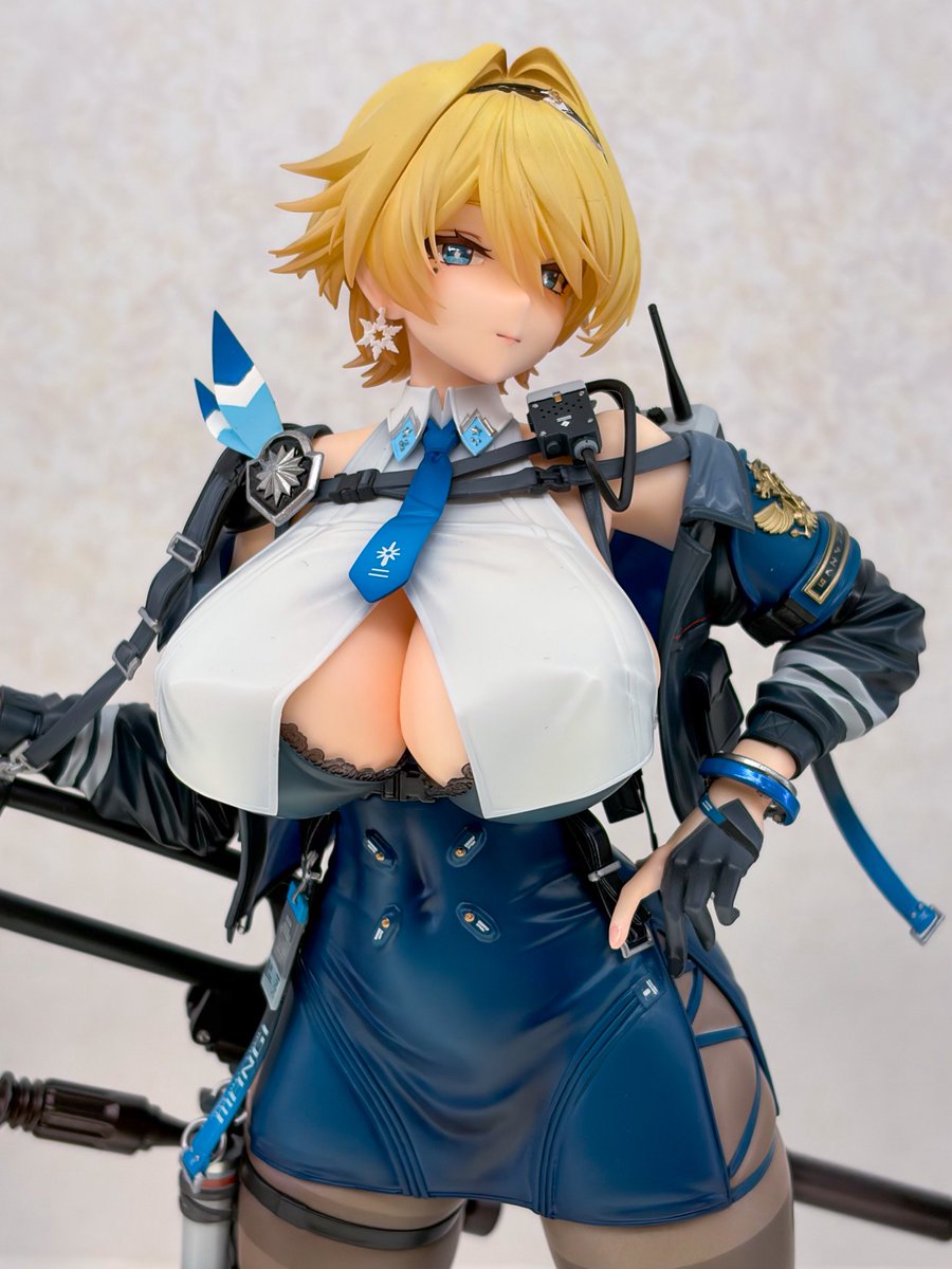 figmetooo's tweet photo. 俺のタイプか？

決まっている。

太くてデカい女だ！！！
細かい理屈はいらん。

その圧倒的な存在感こそ、最高なんだ！！
https://t.co/TebNbXccOZ https://t.co/FGRk1iVALk