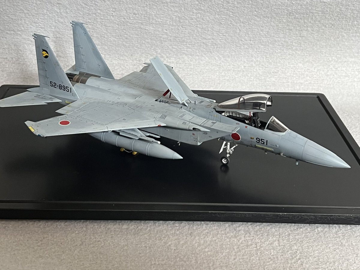 OMEGAeleventh's tweet photo. ファインモールドF-15J/MJ完成しました。
キットの出来は素晴らしく、機体としてイジる所はほとんどなく、おかげで細部に手を加える事に注力出来ました。

以下、画像を続けます。 https://t.co/icHNMYuORV
