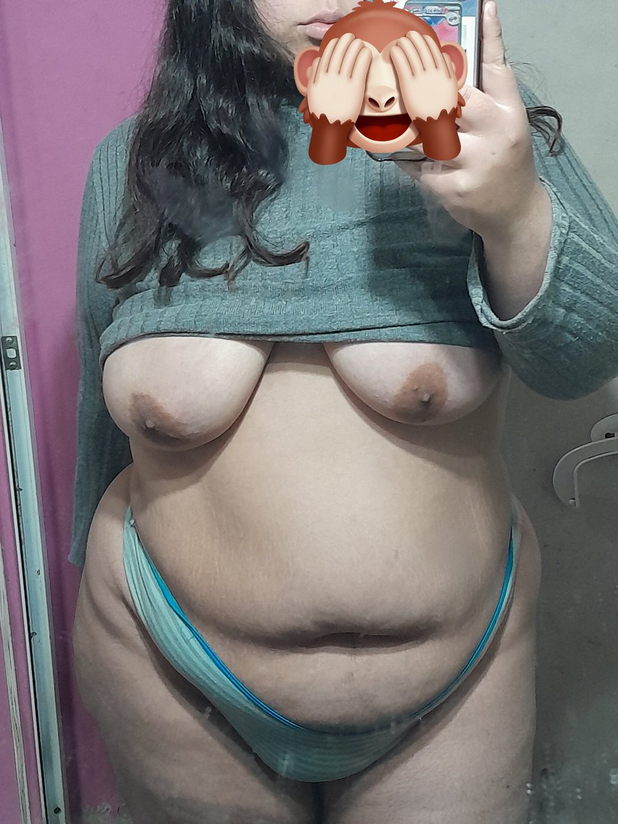 gordaputita2's tweet photo. Omg asi tanto no estaba aca jijiji 😜 https://t.co/RzWhhQsnRq