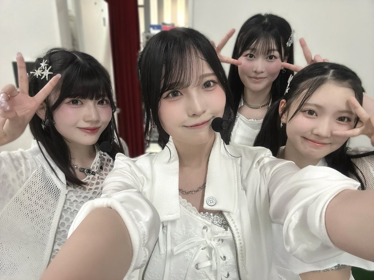 soranami431's tweet photo. 全員好き https://t.co/oxmOQncmQw