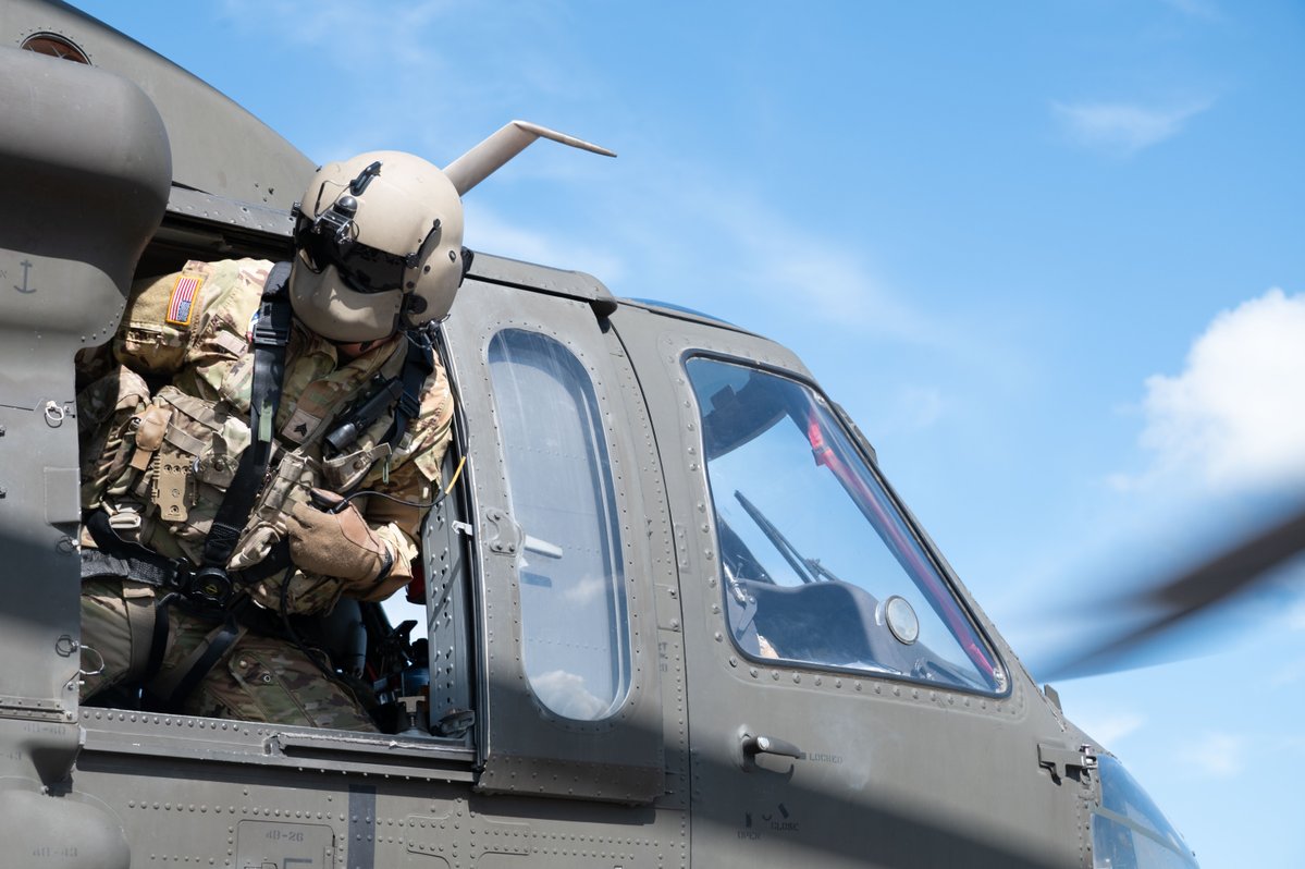 OKGuard's tweet photo. Iron sharpens iron.

Great NCOs develop great NCOs. The Noncommissioned Officer Development Program strengthens the leaders who train, mentor and prepare tomorrow's warfighters. https://t.co/mHLWHQbUls