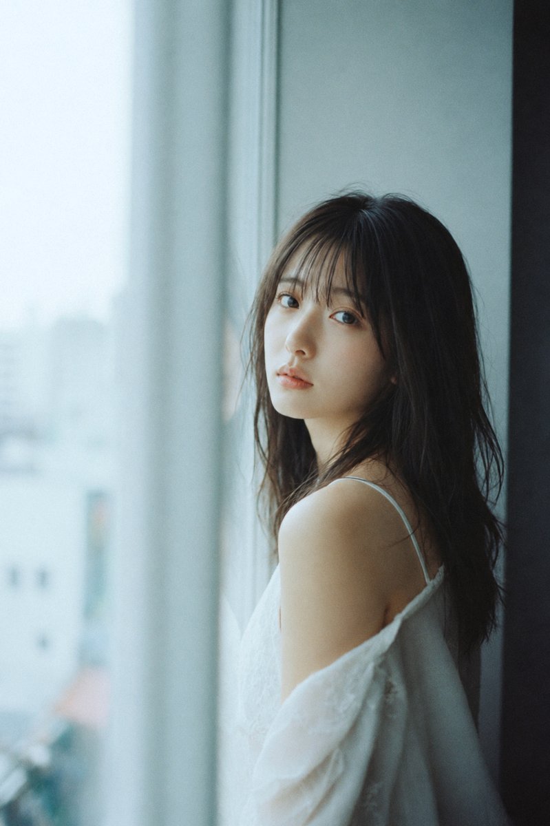 AI_studio84's tweet photo. 暑すぎて外出たくない、、、

#AI画像生成 
#AIフォト 
#AIgirl https://t.co/H3kSfF55eV