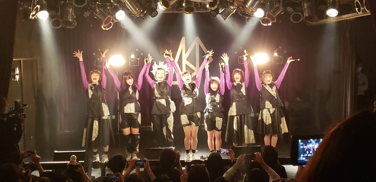 _MASA_GANG's tweet photo. １箇所しか抽選してなかったから落選してたら
絶望やったけど神戸当選しててよかったー
あの箱これぶりに行くんか、懐かしいなー
これは2階最前の景色でめっちゃ見やすかった https://t.co/fFEcqBDLc1