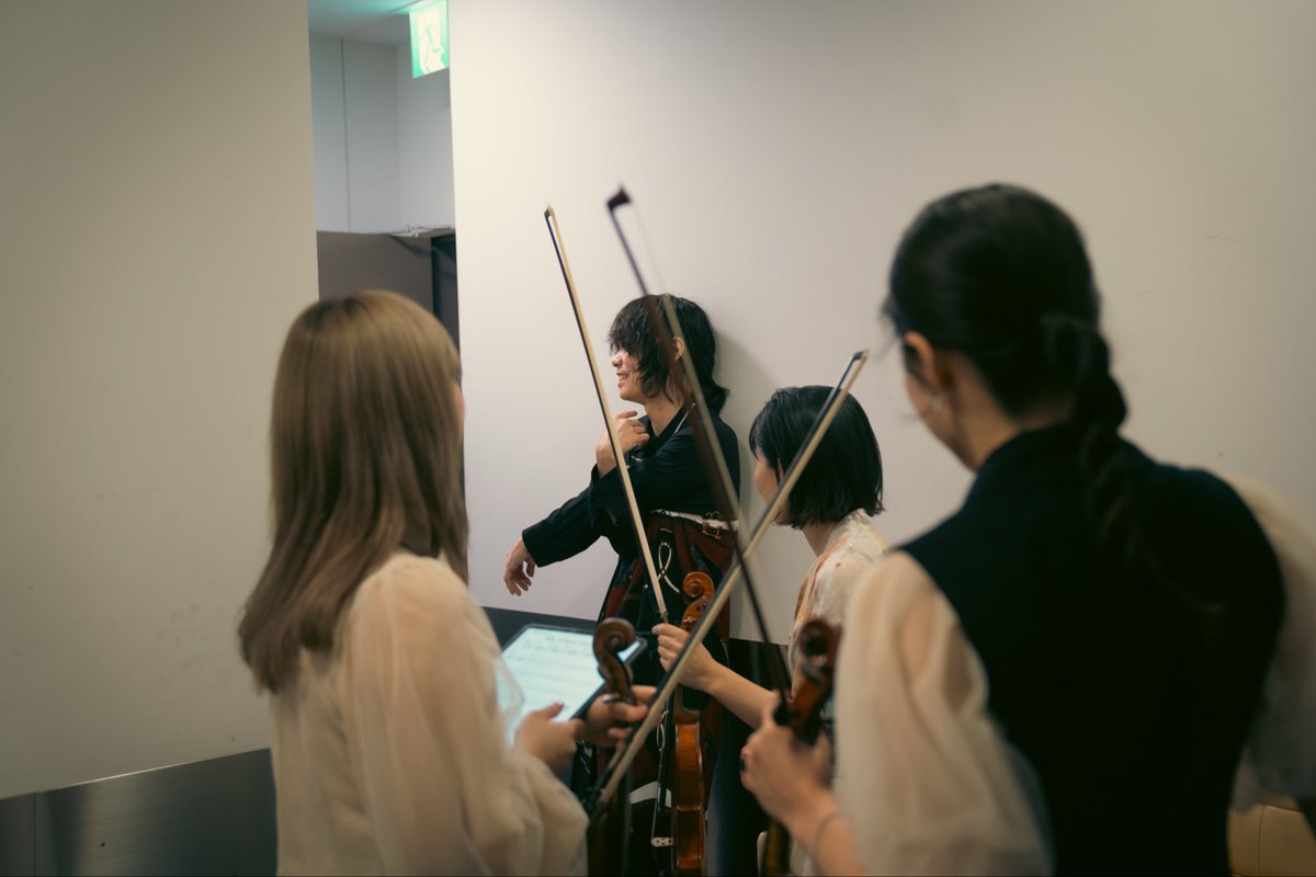shukanematsu's tweet photo. "𝘊𝘐𝘕𝘌𝘔𝘈 𝘚𝘖𝘕𝘎𝘉𝘖𝘖𝘒" 

しあわせstrings
またお会いできますように〜

photo @0casaI 
video @KIKI_526 https://t.co/sHtfwymlu1