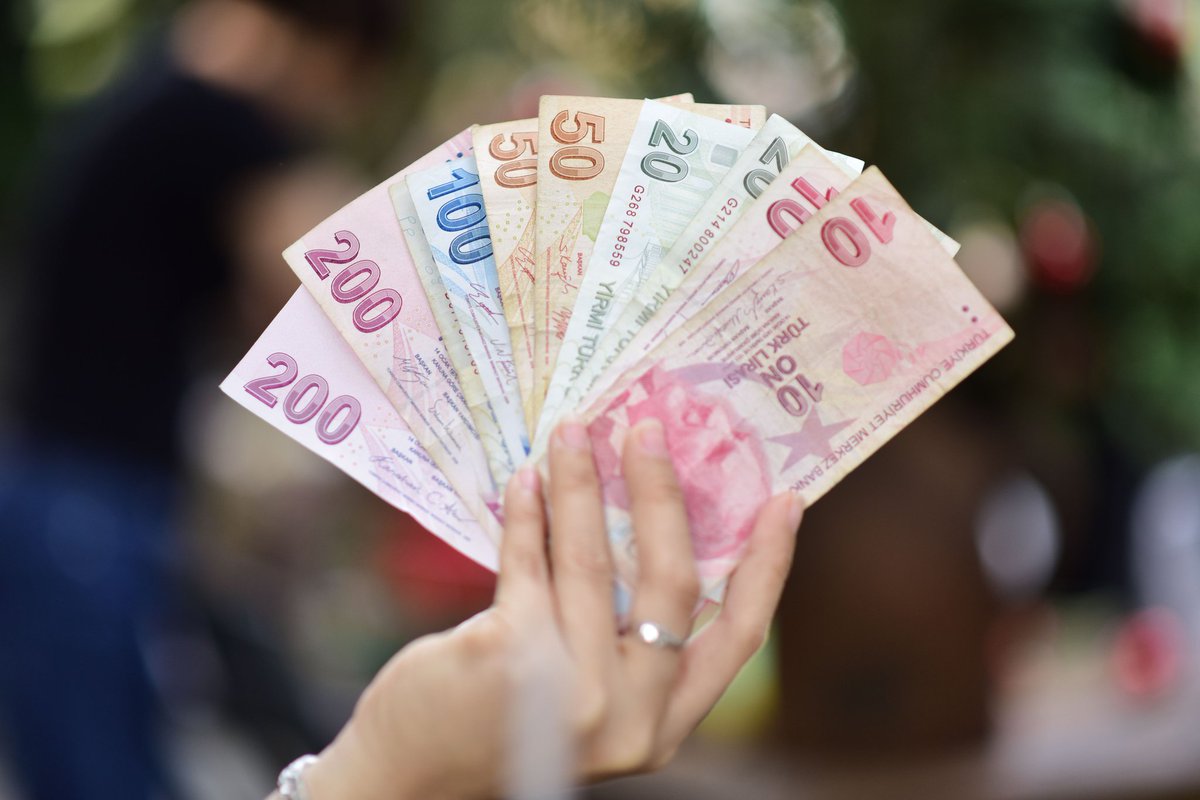 Bursaekspress's tweet photo. Emekli maaşı eksik yatanlar dikkat! SGK açıklama geldi
https://t.co/I9DIpEuSXm
#keşfetteyim #viralvideos #emekli #sgk #muas https://t.co/A5dSWJDHsz