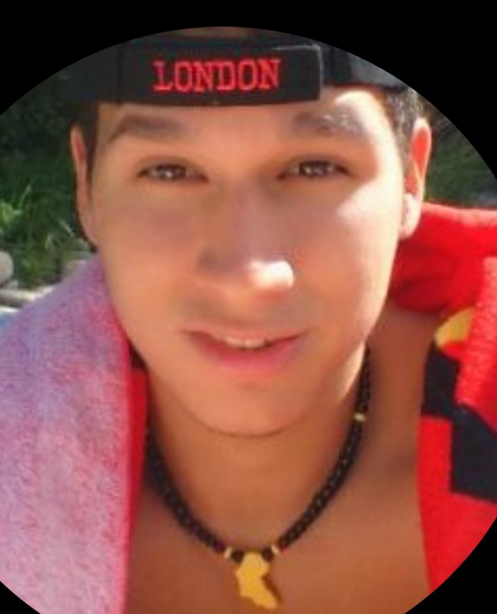 dav_maq's tweet photo. @IamsorryMEN @coriaescoria @morriswood_sp @RAMIROMARRA Directamente del zoo de London 😅 https://t.co/LrZRKDEYdo