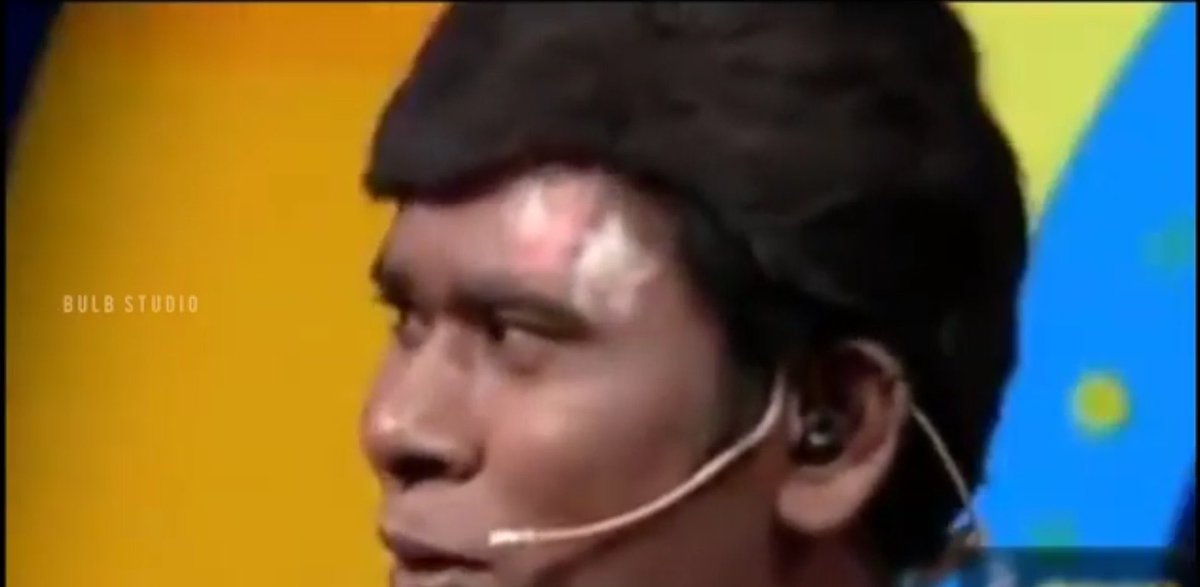ravees23's tweet photo. Imagine calling a 21 yr old girl as
Akka,aunty https://t.co/Bwnj9nLtWF