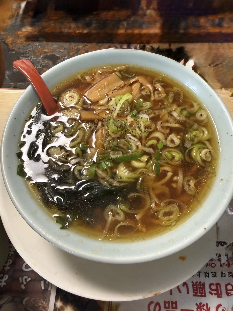 Dragonyusuke100's tweet photo. #文福飯店
今日はオムライスが食べたくて🚙
文福さんのオムライス大をオーダー🤩
食べてる途中に愛情ラーメンが着丼🤣
オムライスは1/3持ち帰りになりました。
ケチャップの味がよく、具材たっぷりの
チキンライス👍ラーメンも最高でした♪
としちゃん、幸子さんご馳走様でした🐲 https://t.co/jWS1t1FZdT