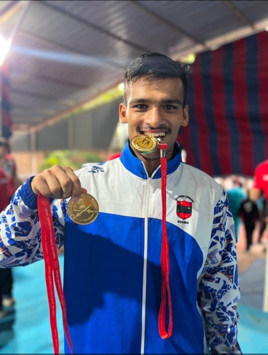PRODefRjsthn's tweet photo. Forging Legacy Through Proud Achievements 🥊🏅

Sapper Suraj Singh Mazila of #SouthernCommand delivered a knockout performance, clinching Gold in the Flyweight Category at the #IndianArmy Inter Command Boxing Championship held at Madras Engineer Group & Centre, #Bangalore.

 Crowning his stellar campaign, he was also named the Best Boxer across all weight categories.

#KonarkCorps proudly celebrates this remarkable feat and wishes him continued success in the ring and beyond.

@IA_SportsAdvntr
@IaSouthern
@KonarkCorps
@SpokespersonMoD @PRODefPune 
@DefencePRO_Guj