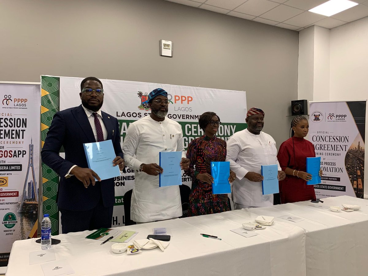 followlasg's tweet photo. *L-R: Permanent Secretary, Motor Vehicle Administration Agency (MVAA), Mr. Rasheed Muri-Okunola; Lagos State Commissioner for Transportation, Mr. Oluwaseun Osiyemi; Special Adviser, Office of Public-Private Partnerships (PPP), Mrs. Bukola Odoe; and the concessionaires during the signing of the Concession Agreement for the Business Process Automation of the Motor Vehicle Administration Agency (MVAA), held Friday, July 10th, 2026*
@jidesanwoolu
@drobafemihamzat
@gbenga_omo
@gboyegaakosile
@LanreBajulaiye
@BarrBimbola
@Mr_JAGs @Riddwane

#AGreaterLagosRising
#LASG