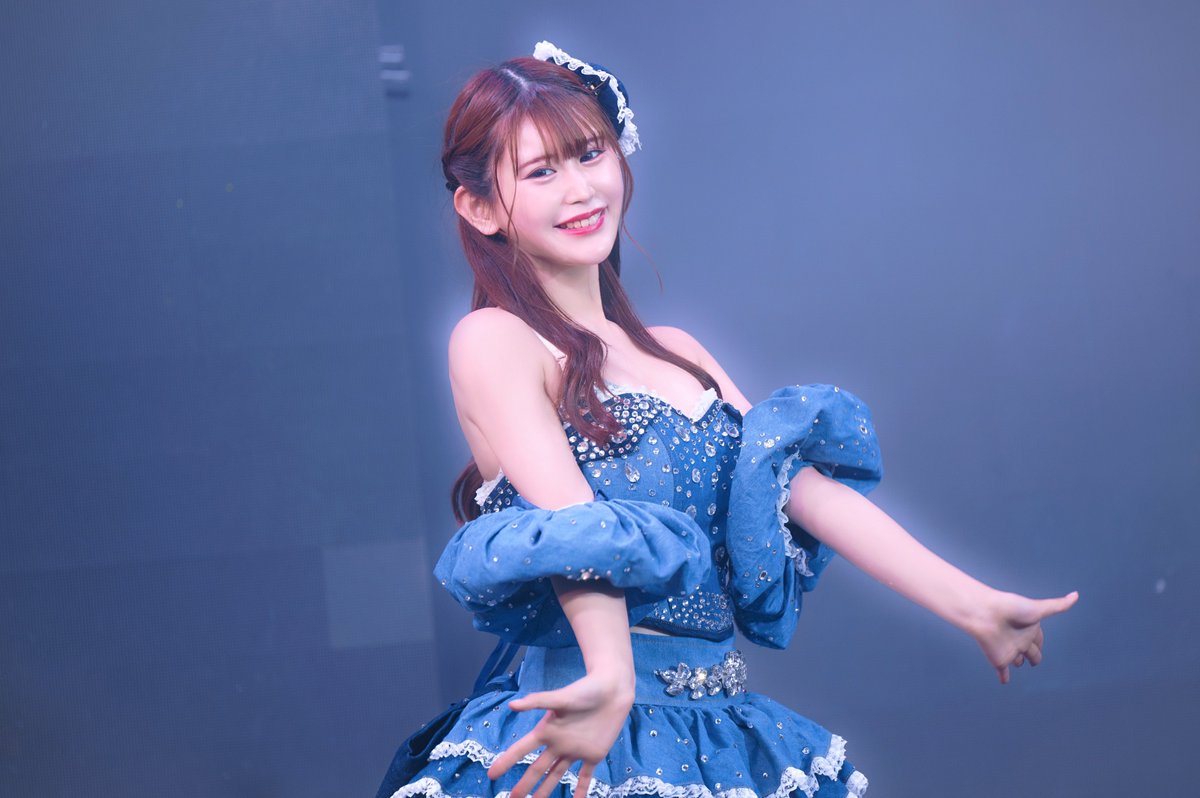 koo__nmixx's tweet photo. この衣装のみさちゃんが大優勝すぎた

#63Angel #63angelみさ https://t.co/8a4ev373aO