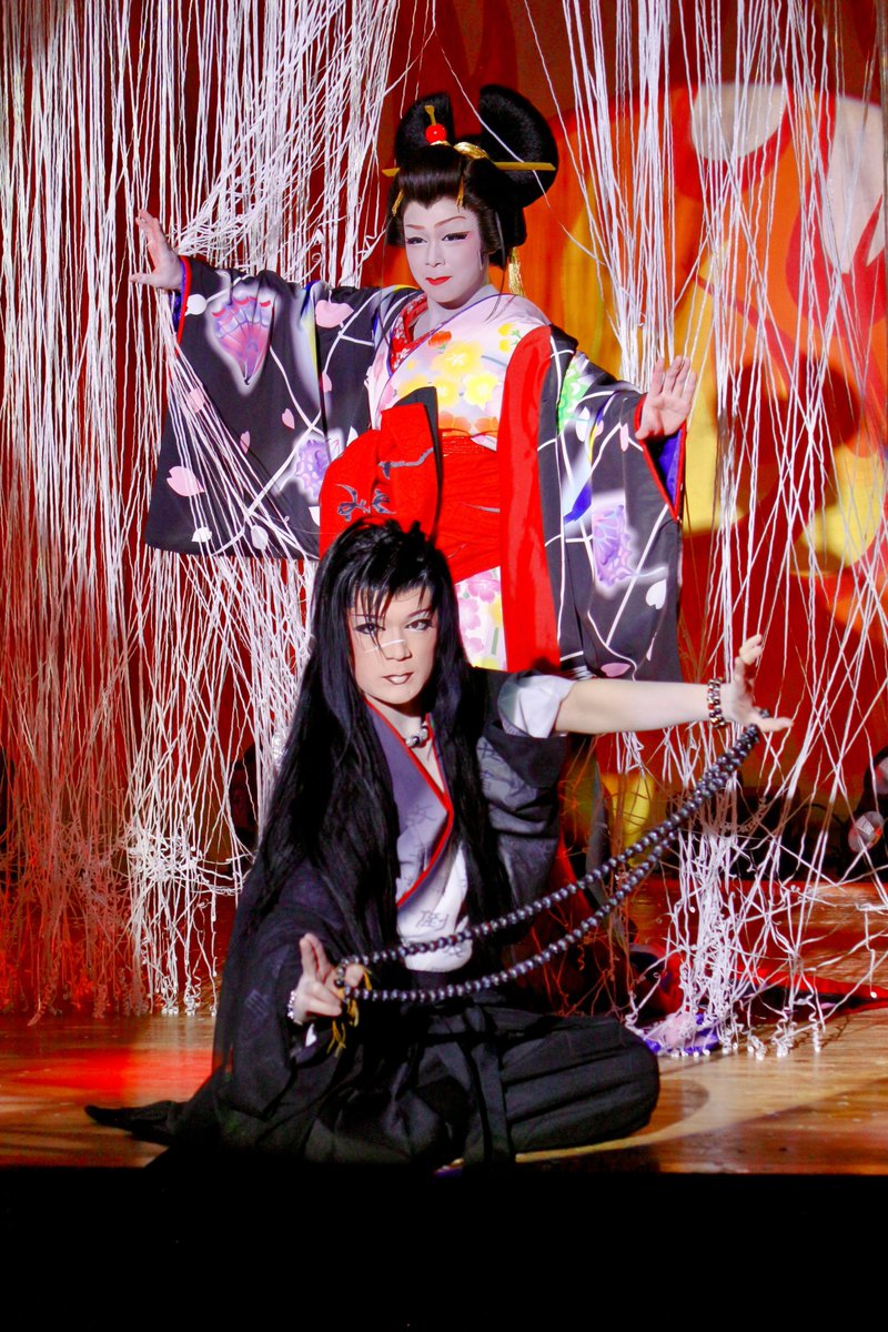 yu112322's tweet photo. 梅田呉服座
#劇団心
ﾏﾝｽﾘｰｹﾞｽﾄ
#碧月龍都 若座長
#なおと

なおと祭り 
昼夜 ﾗｽﾄｼｮｰ https://t.co/ZNJW6K7AU7
