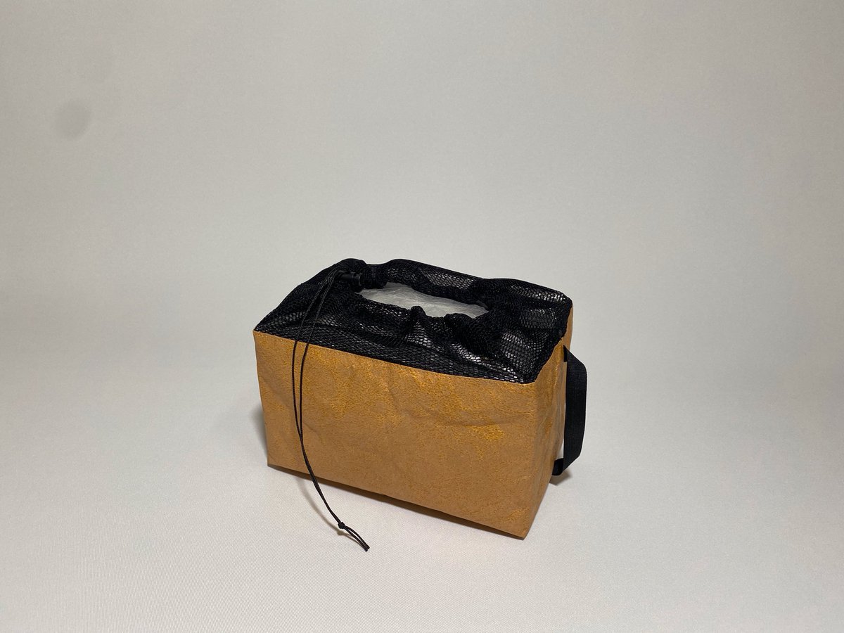 NakedLabo's tweet photo. =Light Puff Organizer=
・
置き場所に迷うクッカーのリッドや転がりがちな箸を清潔にスマートに縦収納。
・
クッション性や簡易的な断熱機能がある整理収納アイテムです。
・
食材/道具など身の廻りのスペースを整理できます。
・
使わない時の収納/保管はフラット状態で
・
・ https://t.co/zSJNZCYimy