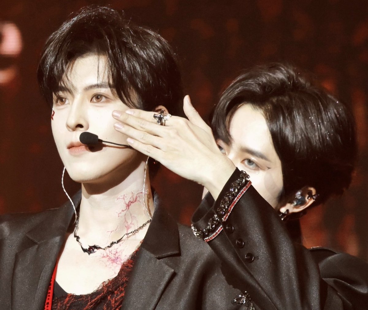 XingQiu_files's tweet photo. ‘  He is MINE  ’ 

          ⚡︎  #XingQiu #XYQQJ࿐
         #KipukaQiu #QiuDingjie
         #HuangXing #EliotHuang https://t.co/QfJNllYXg2