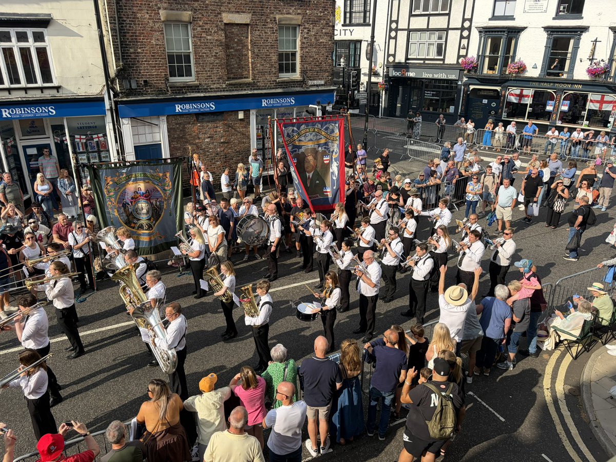 DurhamGala's tweet photo. Usworth and Glebe Banners making their way onto the field. https://t.co/PB4j3rCh2I
