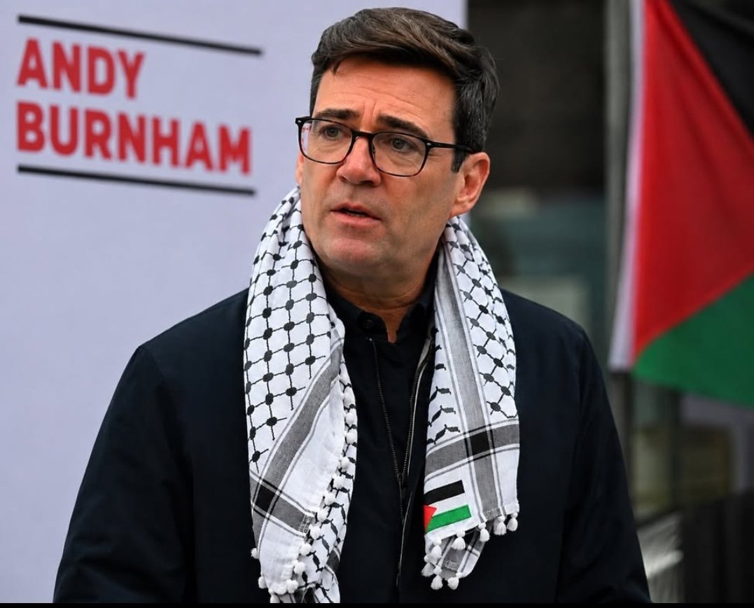 YisraelOfficial's tweet photo. The burnham guy,
As disgusting as the previous nullity. 

Total 💩 https://t.co/feb6OCu14t