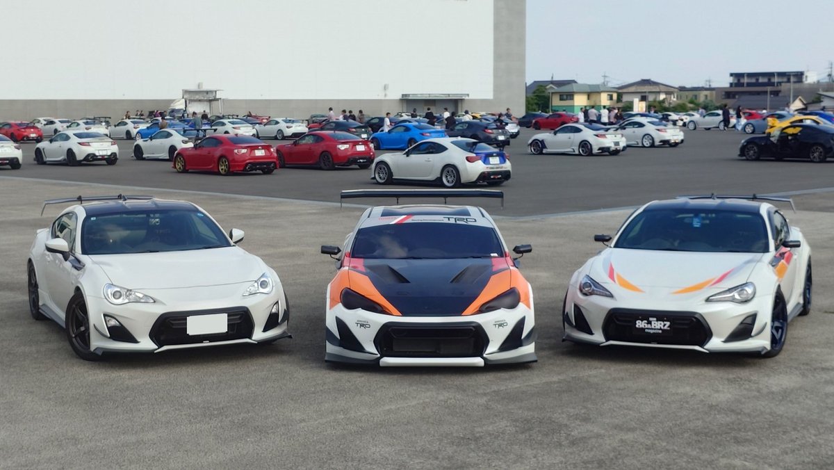 RougeNoir_YKoba's tweet photo. これは圧巻でした！

86 TRD Griffon Concept
86 TRD 14R-60 ×2台 https://t.co/reONpWmzgP