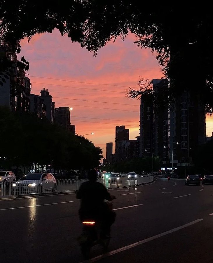 artindetails's tweet photo. a heart-shaped sunset https://t.co/uNFSvKZUQi