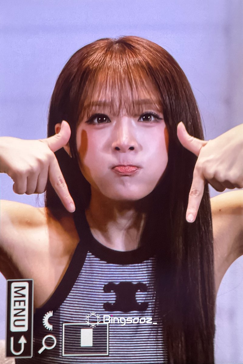 bingsooz_'s tweet photo. 260611 ᴘʀᴇᴠɪᴇᴡ 💛

Fansign in Shenzhen

#최예나 #예나 #Yena https://t.co/OuRlblZlv6