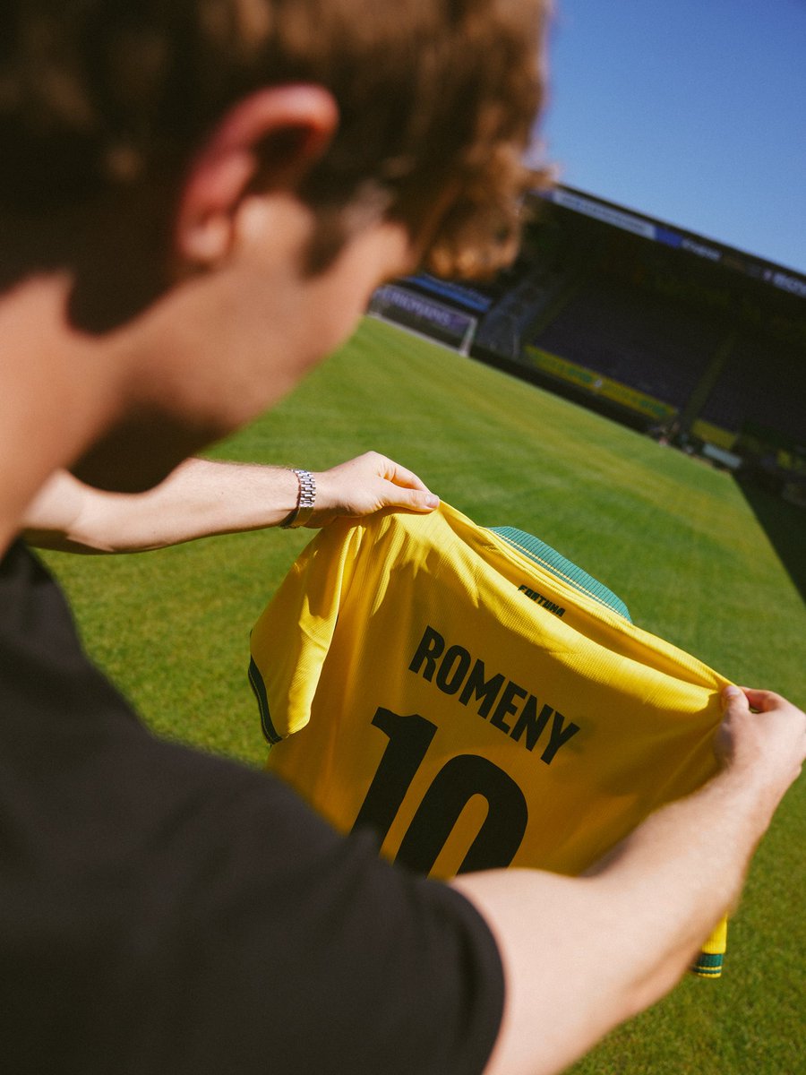 FortunaSittard's tweet photo. 10:10 https://t.co/AGLRMPYjvF
