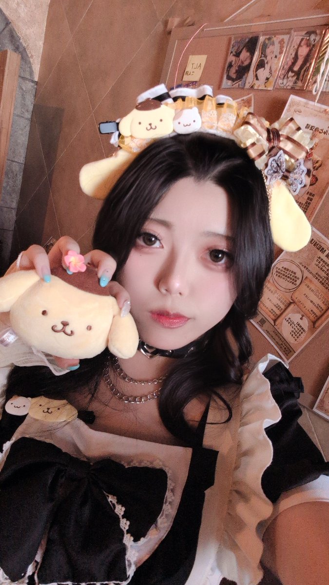 tnt1SOGMXq70096's tweet photo. ポムー！！！キャラ大おめでとう💛の魔法o,+:｡☆.*・+｡今日も21時まで！
 #福岡コンカフェ  #自撮り界隈 https://t.co/NHPOpx7THX