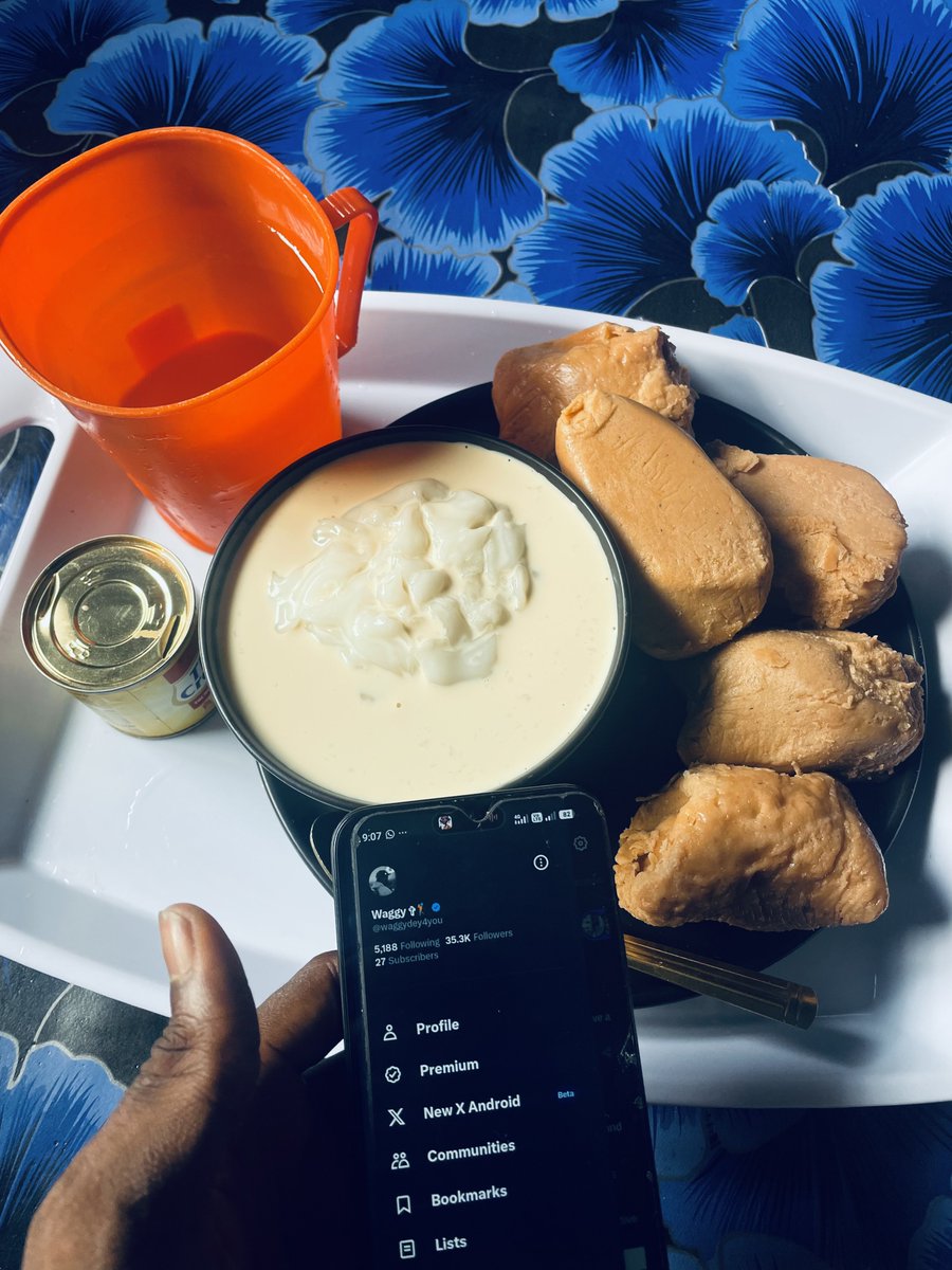 waggydey4you's tweet photo. Homemade Moi-moi and Pap for breakfast 🤭

What about you? 👀🌚 https://t.co/XooV2UwfWX