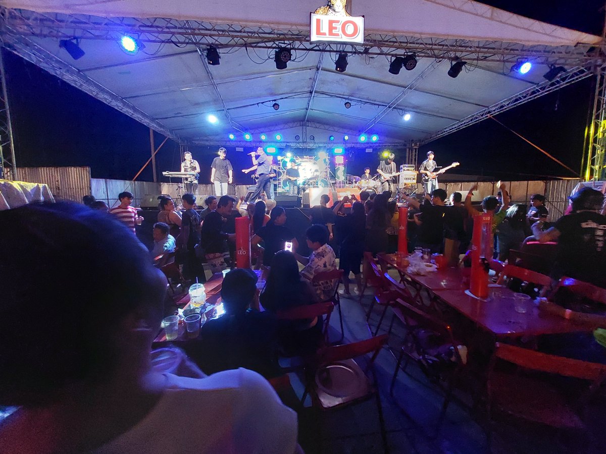 ice84491633's tweet photo. สนุกอยุ่นะ https://t.co/KWWBIzrRsp