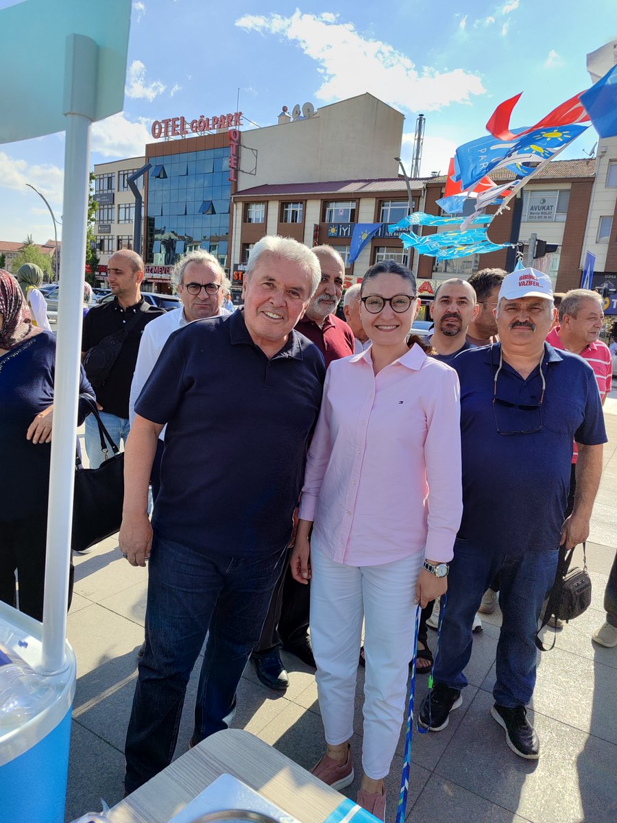 iyiparticanka's tweet photo. Gölbaşı İlçe Başkanlığımızın düzenlediği aşure ikramı programına, Çankaya İlçe Başkanımız Sayın Özge Özbelen ve İlçe Yönetimimiz olarak katılım sağladık.
Misafirperverlikleri için Gölbaşı İlçe Başkanımız Sayın Mahmut Aksoy'a ve kıymetli yönetimine teşekkür ediyoruz.
Allah kabul etsin.

@MDervisogluTR 
@YenerYILDIRIM06 
@ozgeozbelen 
@MahmutAksoy1962