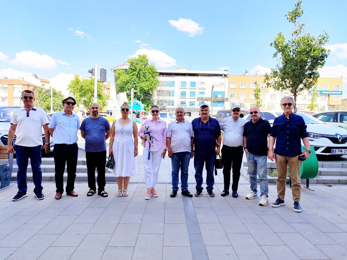 iyiparticanka's tweet photo. Gölbaşı İlçe Başkanlığımızın düzenlediği aşure ikramı programına, Çankaya İlçe Başkanımız Sayın Özge Özbelen ve İlçe Yönetimimiz olarak katılım sağladık.
Misafirperverlikleri için Gölbaşı İlçe Başkanımız Sayın Mahmut Aksoy'a ve kıymetli yönetimine teşekkür ediyoruz.
Allah kabul etsin.

@MDervisogluTR 
@YenerYILDIRIM06 
@ozgeozbelen 
@MahmutAksoy1962