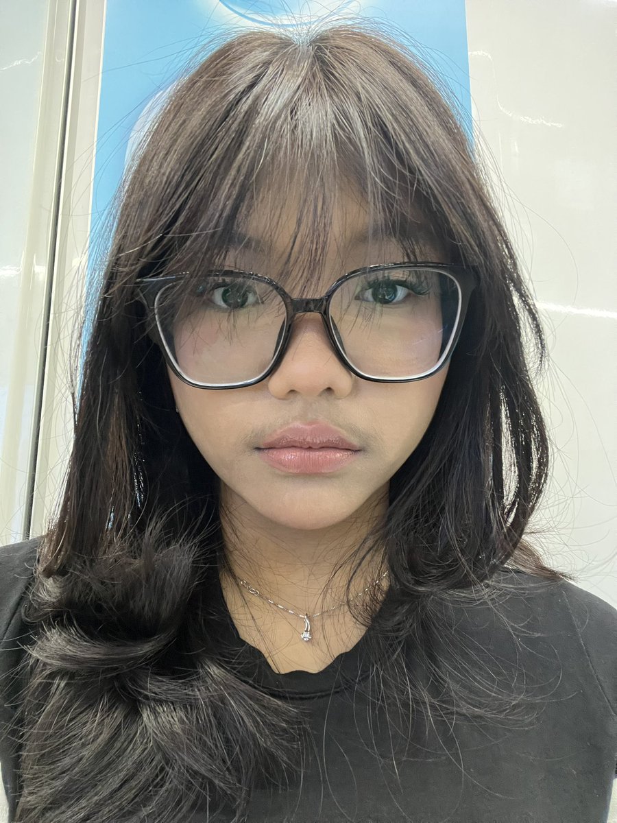 windepuh's tweet photo. bentukan pengguna mrt jakarta itu https://t.co/y8s7SWnVAh