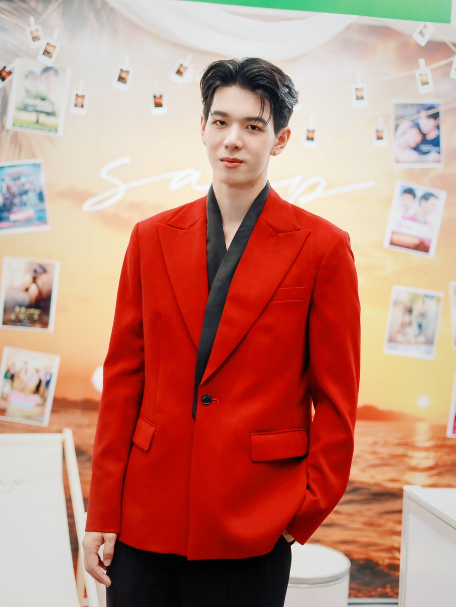 saeptheseries's tweet photo. A few moments from TCEX.

Thank you to everyone who came to meet the team and discover Saep on the Beach.

#SAEPONTHEBEACH #SAEPTHESERIES https://t.co/b2i4cqJzjp