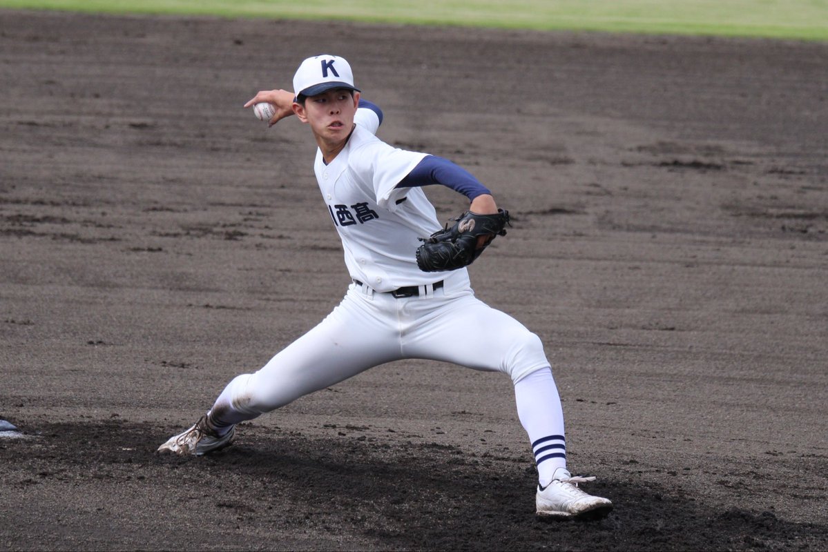 teabozu's tweet photo. 今日の掛川西vs富士宮東戦

古岡−二橋で完封リレー
４番に入った石川君　打ち方、仕草が兄貴そっくり。身長も近付いてきた⁉️
試合前のシートノックで相手捕手の肩弱いのはわかったから走れるとは思ったけど、７盗塁は容赦なかった https://t.co/xb6F3a4Hg9