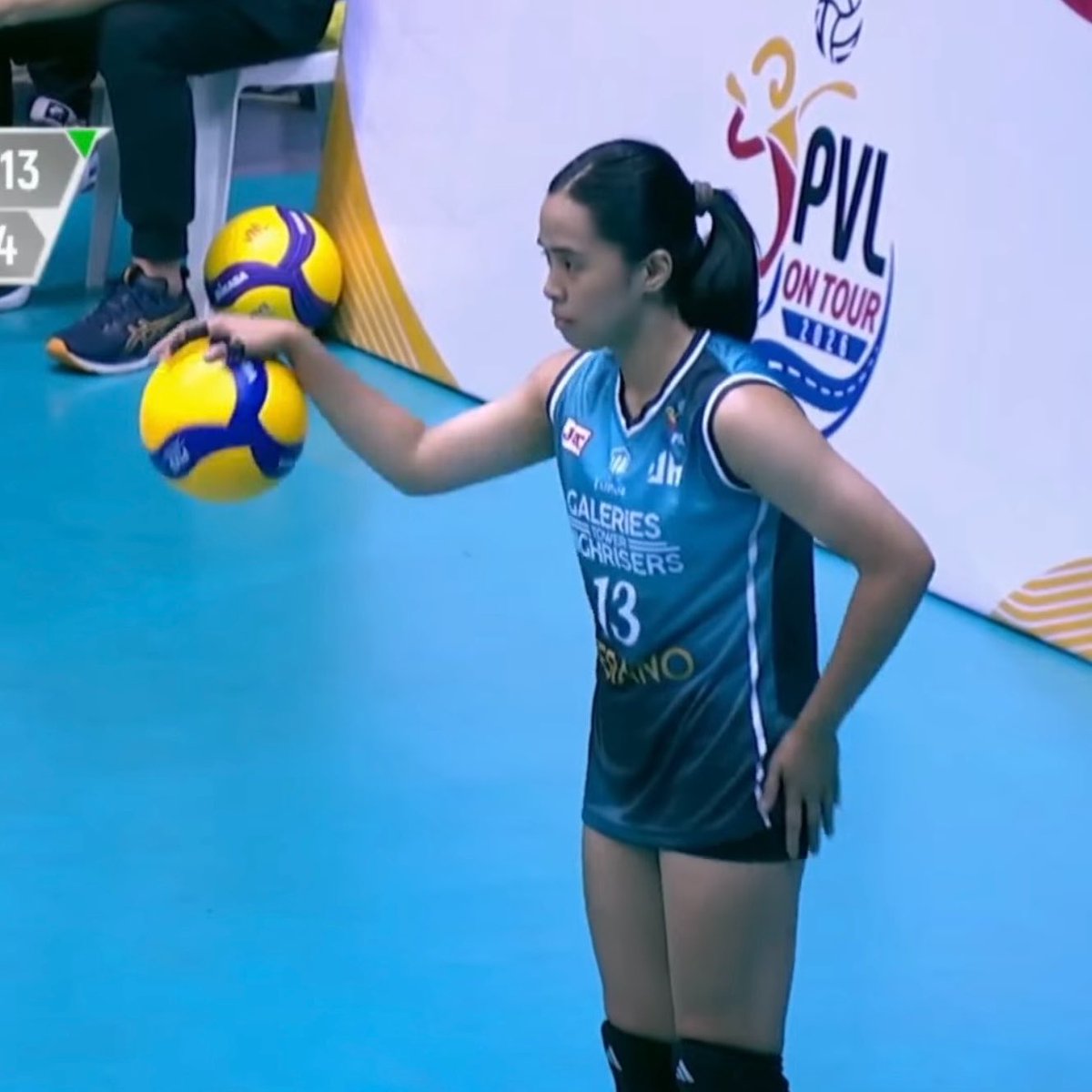 slayingbelen's tweet photo. lams lamina’s debut in the pro 🥹🥹🥹 

seeing you shine and hearing the crowd cheer the moment you subbed in… I just know there's something big for you on this new path 🫵🏽🫂

SO PROUD OF YOU, LAMS! 🩵

#PVL2026 https://t.co/KgMprjv5oY