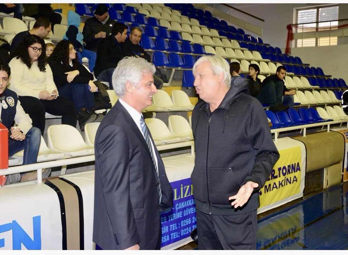 Gafur_'s tweet photo. Türk basketbolunun efsanelerinden Doğan Hakyemez'i vefatının 8. yılında saygı ve özlem ile anıyoruz. https://t.co/e5L0TwL612